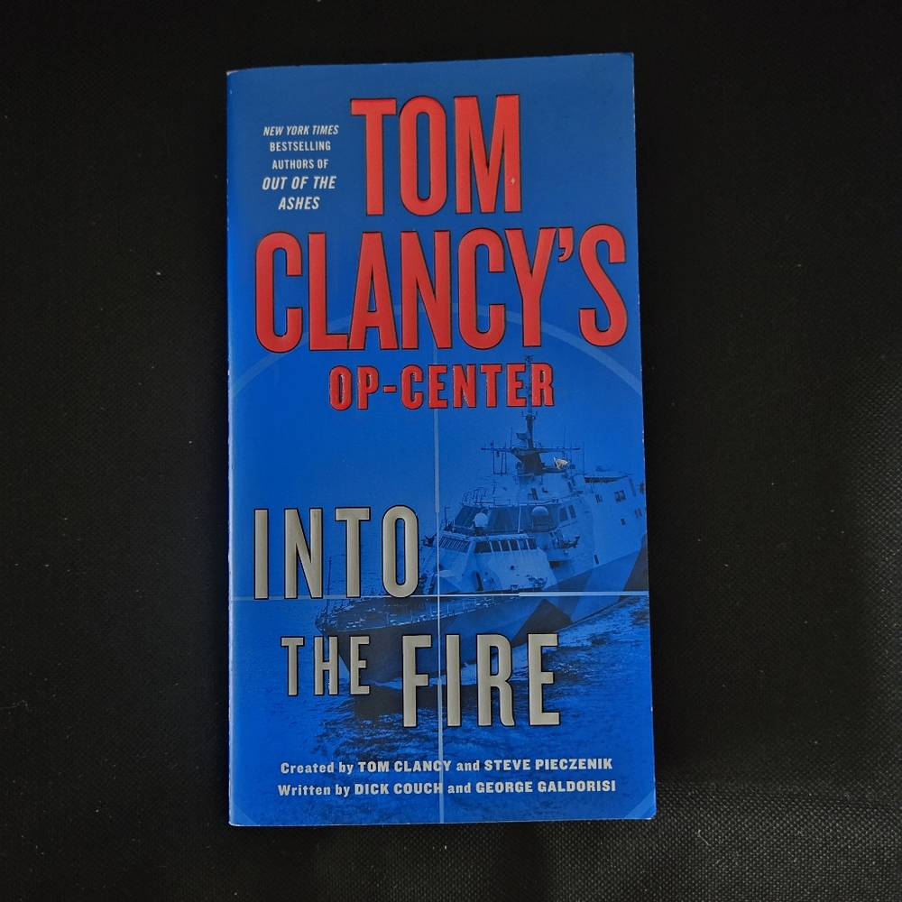 🔥3/$15🔥 Tom Clancy's Op Center : Into The Fire Mass Market Paperback‎